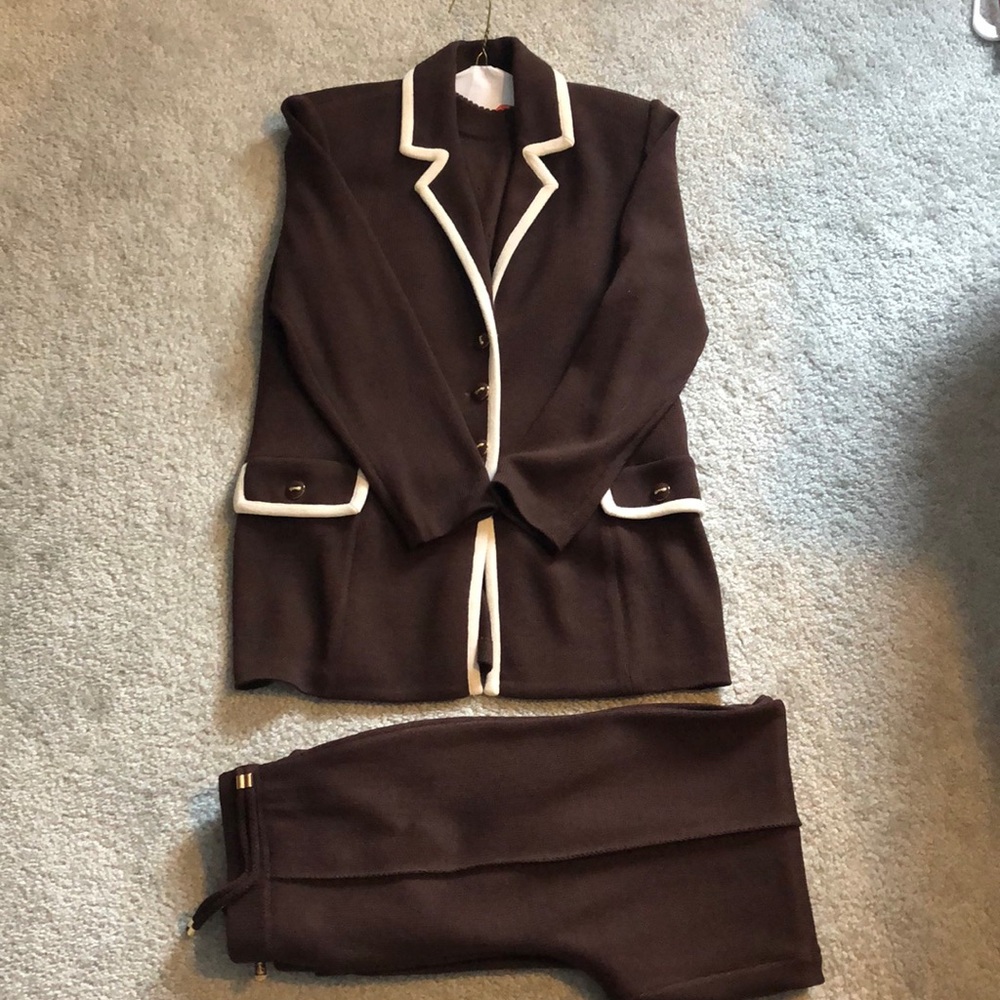 St. John Knit vintage 3-piece outfit